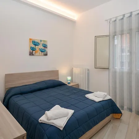 1 Bedroom Stunning In Apartmán Comiso