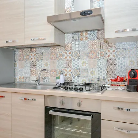 1 Bedroom Stunning In * Comiso